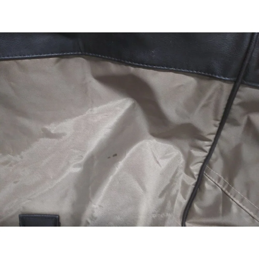 Calvin Klein Duffle Duffel Bag beige brown Weekend Gym Flight Travel 21.5
